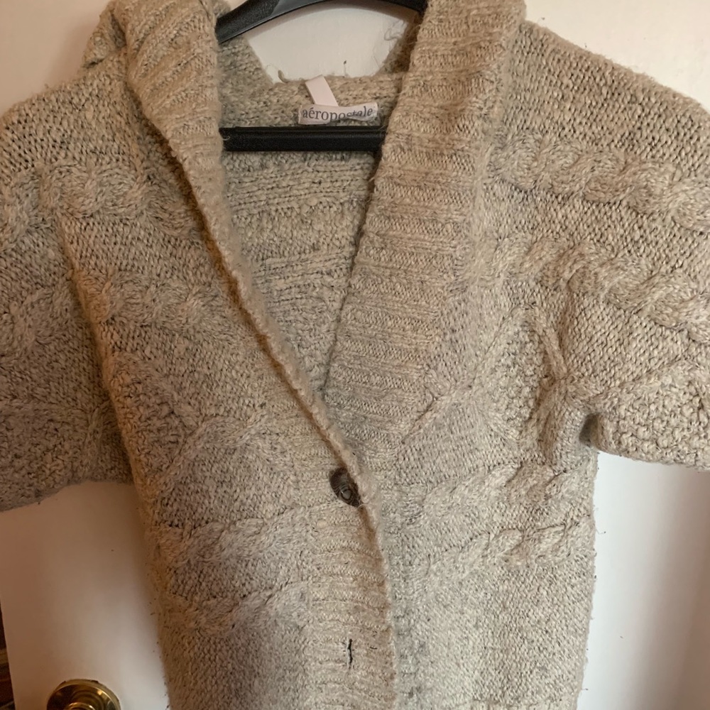 Short sleeve heavy sweater